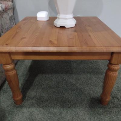 Solid Wood Side Table with Fluted Turned Legs Choice A