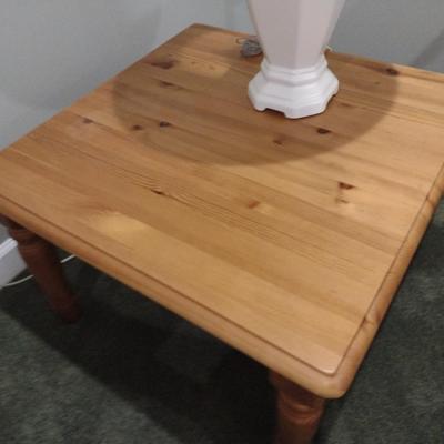 Solid Wood Side Table with Fluted Turned Legs Choice B