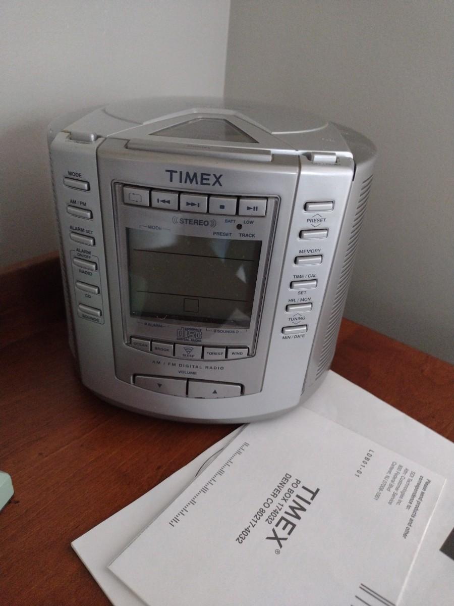 Timex Radio/CD Player/ Clock