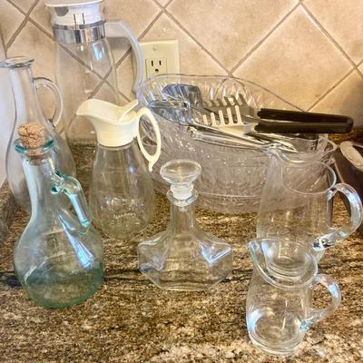 Lot of kitchen items