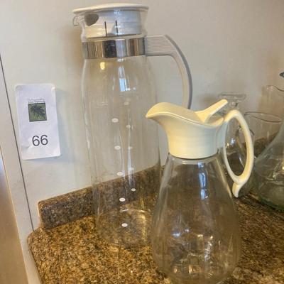 Lot of kitchen items