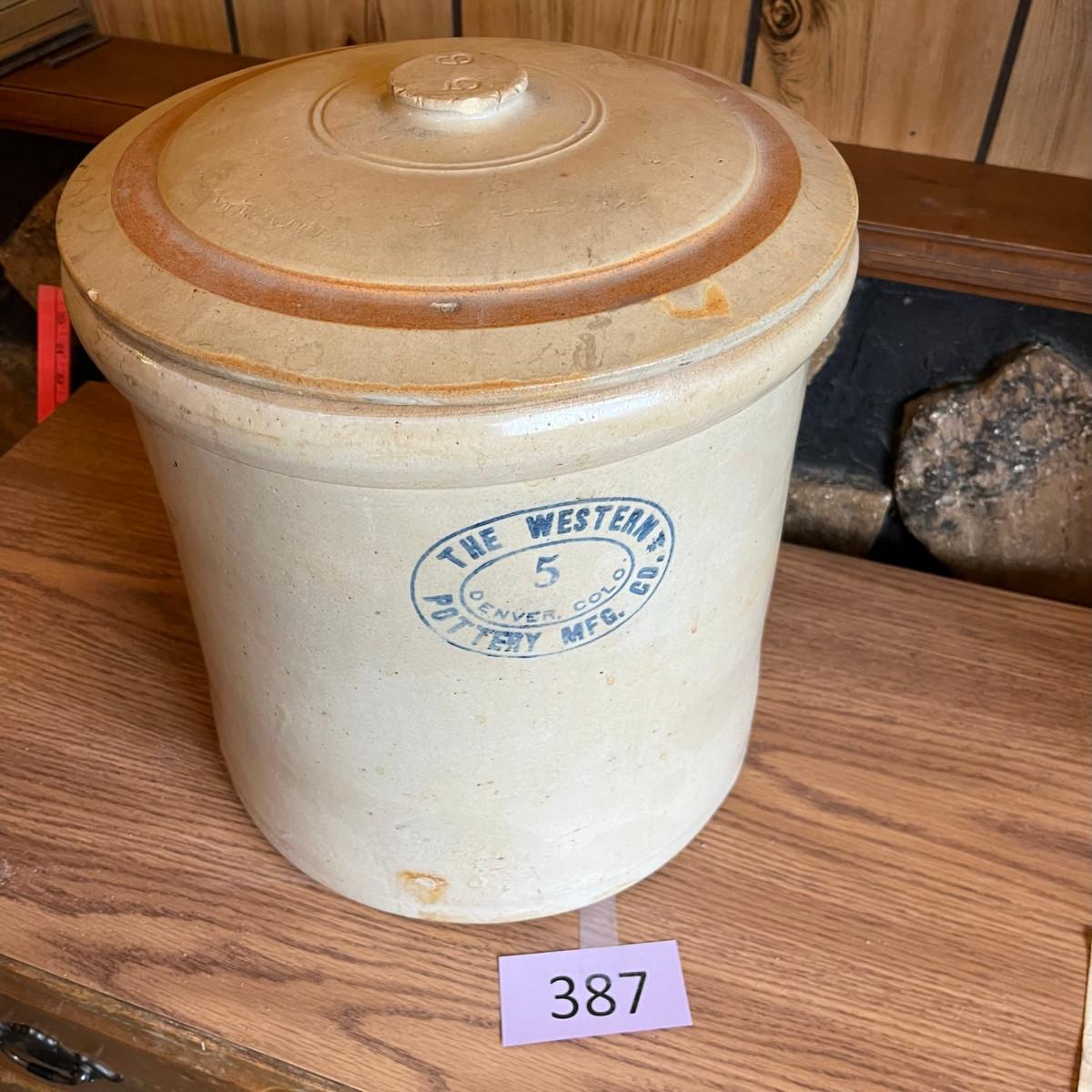 Western 5 Gallon Crock w/ Lid | EstateSales.org