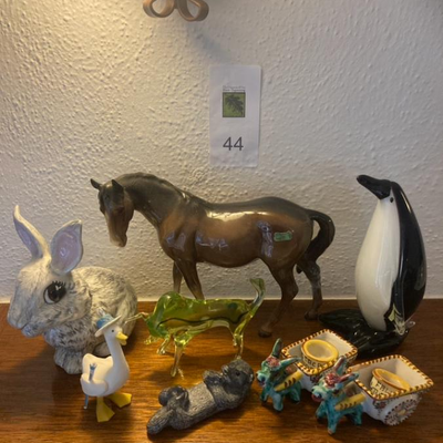 Lot of Animal Figurines in glass and ceramic