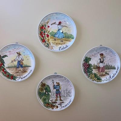 Grouping of wall plates from various countries