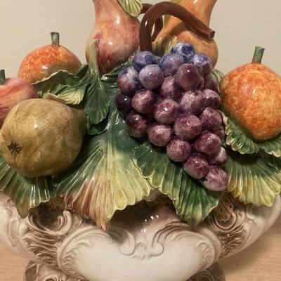 Large Capodimonte basket of fruit