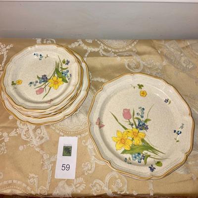 Mikasa Garden Club Plates "Early Spring" EC 408