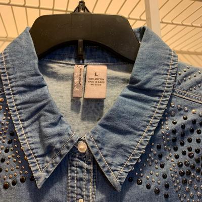 Size M/L Denim Jackets & Shirts with Bling: Jones NY, Chicoâ€™s, DKNY, & More (MBW-HS)
