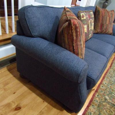Havertys Upholstered Sofa- Approx 88