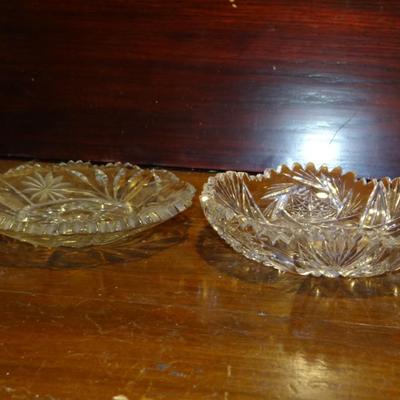 VINTAGE CUT GLASS SMALL SERVING PLATES