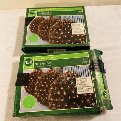 Christmas Tree, Lights, and Vintage Ornaments (GR-SL)
