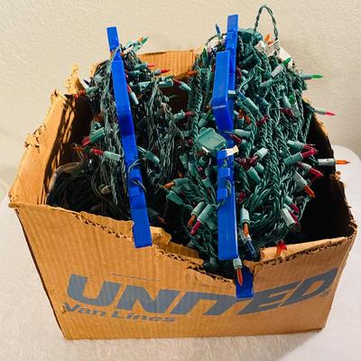 Christmas Tree, Lights, and Vintage Ornaments (GR-SL)