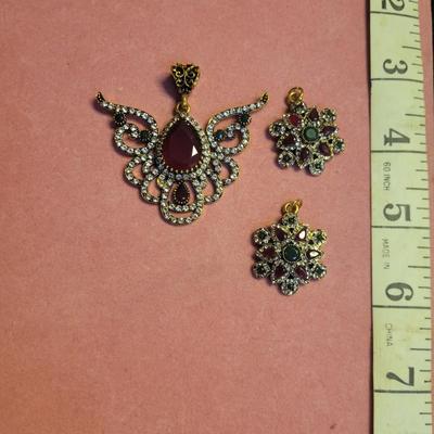 Pendant/Jewelry Craft Pieces