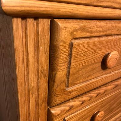 Oak Chest of Drawers