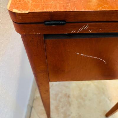 Small Sewing Table  (LR-JM)