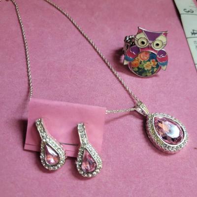 Fun Pink Rhinestone Necklace & Post Earrings with Adjustable Ring