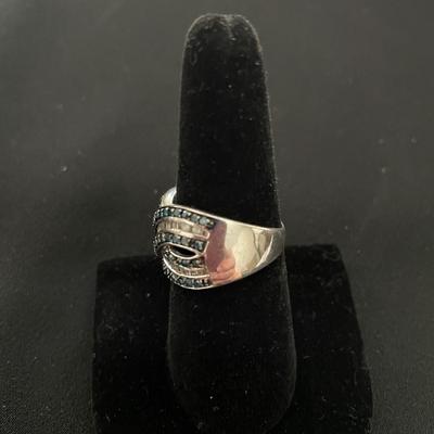 TWISTED STERLING SILVER BAND AUTHENTIC DIAMOND AND BAGUETTE