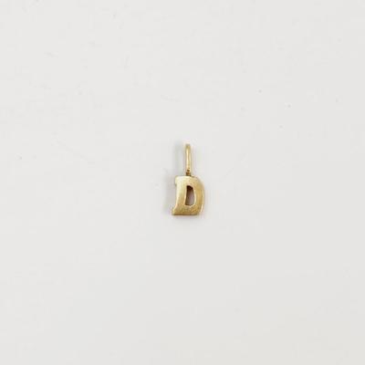 14K GOLD "D" PENDANT