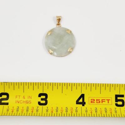 14K GOLD LIGHT GREEN JADE PENDANT