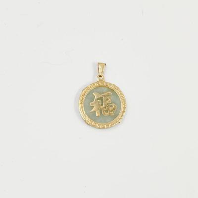 14K GOLD LIGHT GREEN JADE PENDANT