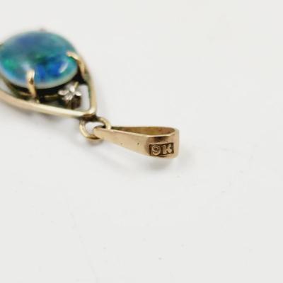 9K GOLD AUSTRALIAN GREEN OPAL PENDANT