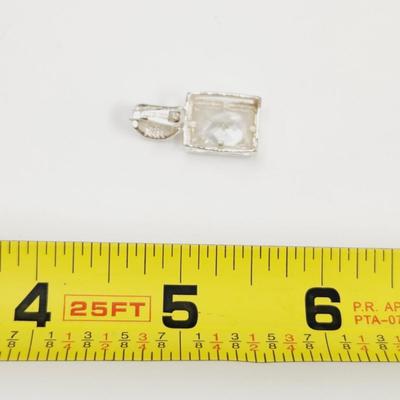 BEAUTIFUL .925 SILVER & CZ PENDANT