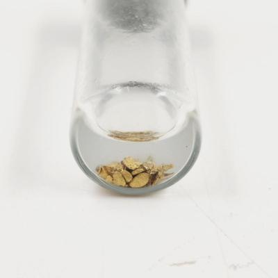 GOLD FLAKE & PENDANT BUNDLE