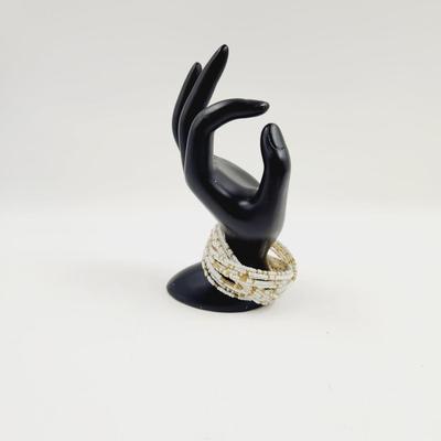 PRETTY BEADED WIRE CREAM & GOLD BRACELET