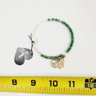 EVIL EYE / PEACE SIGN BEADED BRACELET