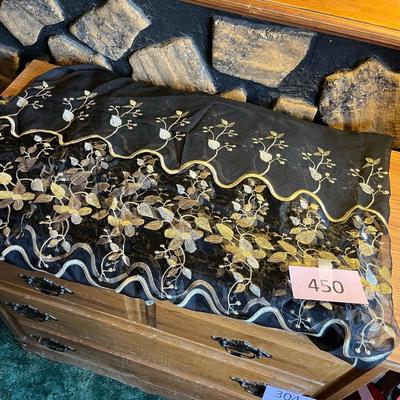 Black w/ Gold Lace