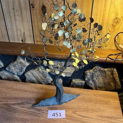 Metal Tree Decor