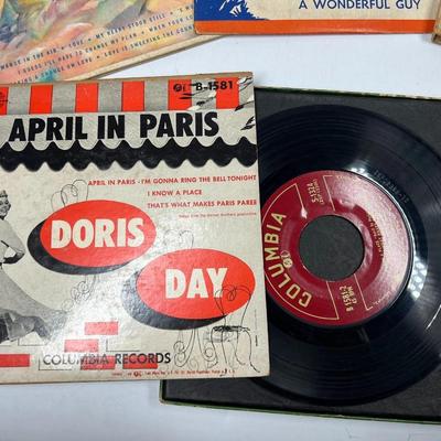 Lot of Collectible Vintage 45 RPM Records Doris Day, Musicals, & More