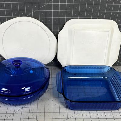 BLUE Pyrex Dishes plus 1 Glass Lid