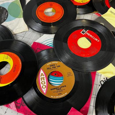 Huge Collection of 45's all ROCK-N-ROLL 