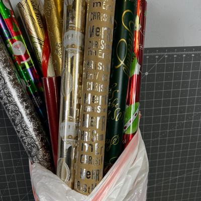 Christmas & Holiday Wrapping Paper NEW 