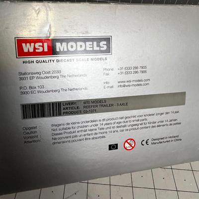 WSI Models 18 Wheeler 150th Scale NEW in Original Box 