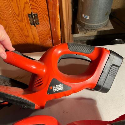 Lot of 2 Electric Hedge Trimmers
