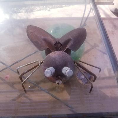 10 inch metal garden bug