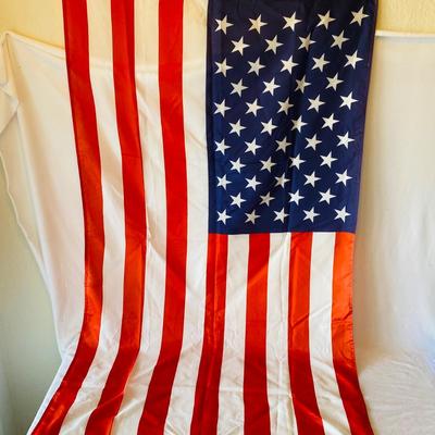 American Flags and Navy Collectibles (GR-SL)