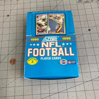 #34 NFL Football 1990 Player Cards Box Series 2 OPENED