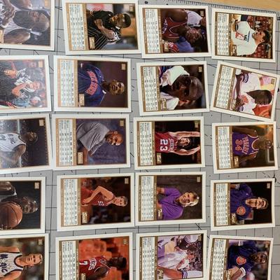 #124 Skybox 1990 NBA Cards C6
