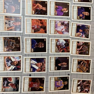 #124 Skybox 1990 NBA Cards C6