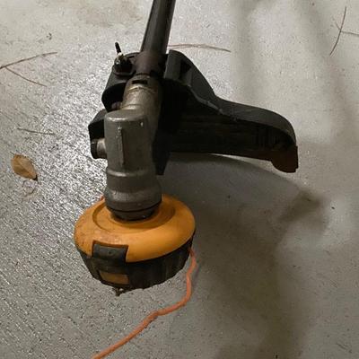 Poland Pro 17â€ gas powered weed eater