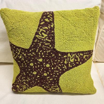1588 Wool Starfish Throw Pillow
