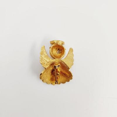 VINTAGE ULTA GOLD TONED ANGEL PIN