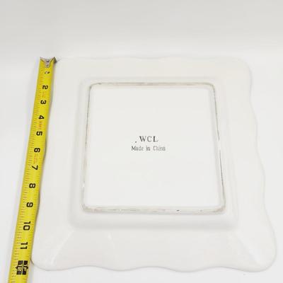 FANTASTIC DESIGNER SQUARE PLATE