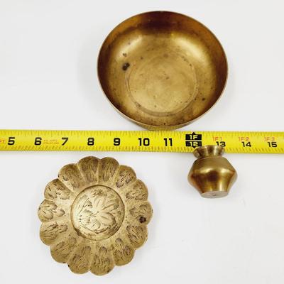 FANTASTIC BUNDLE OF VINTAGE BRASS DECOR