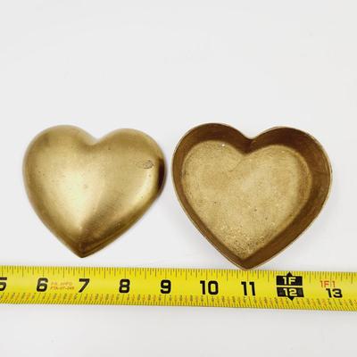 VINTAGE BRASS HEART TRINKET BOX