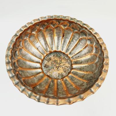 FANTASTIC HAMMERED COPPER PEDESTAL BOWL DECOR