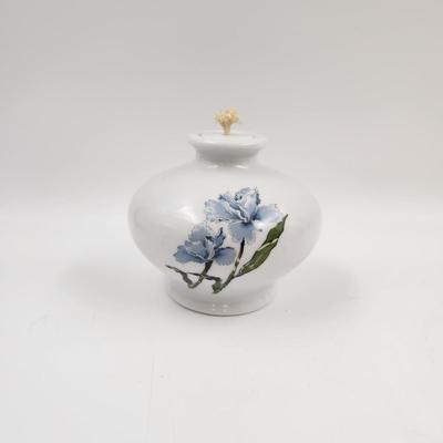 1984 WICKS & STICKS OIL CANDLE