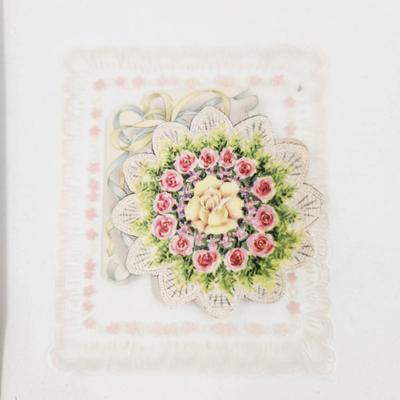 VINTAGE POSTCARD & CARD BUNDLE